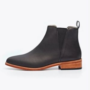 Never Been Worn Nisolo Women's Chelsea Boot